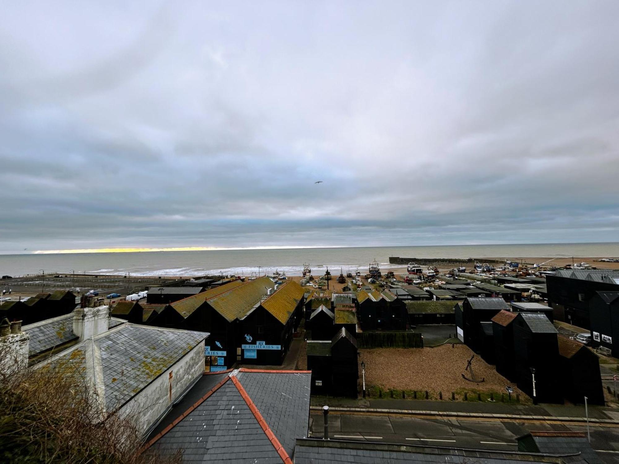 Hastings Old Town Tackleway Privileged Sea Views Whole House 3 Beds Dış mekan fotoğraf